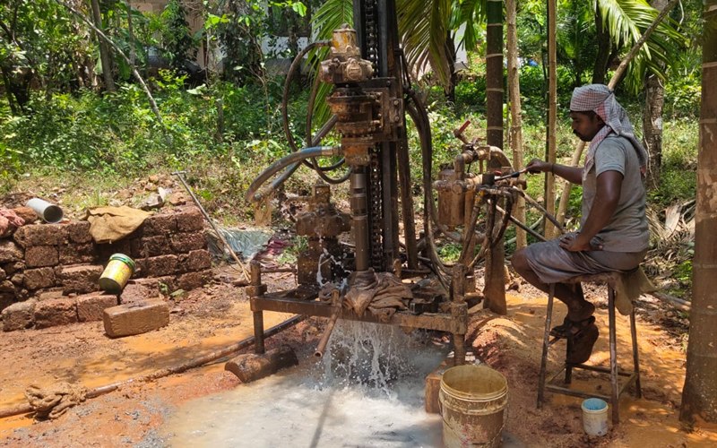 Groundwater borehole drilling and flushing with high water yield striking in Kanhangad, Kasaragod